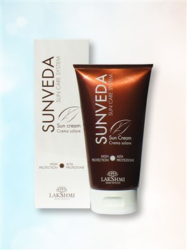 YÜKSEK KORUYUCULU GÜNEŞ KREMİ - spf 50